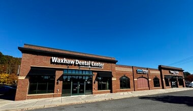 2514 Cuthbertson Rd, Waxhaw, NC à louer Photo de l’immeuble– Image 2 sur 11