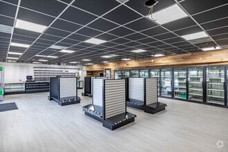 1290 Lantana Rd, Lake Worth, FL à vendre Photo intérieure– Image 2 sur 10