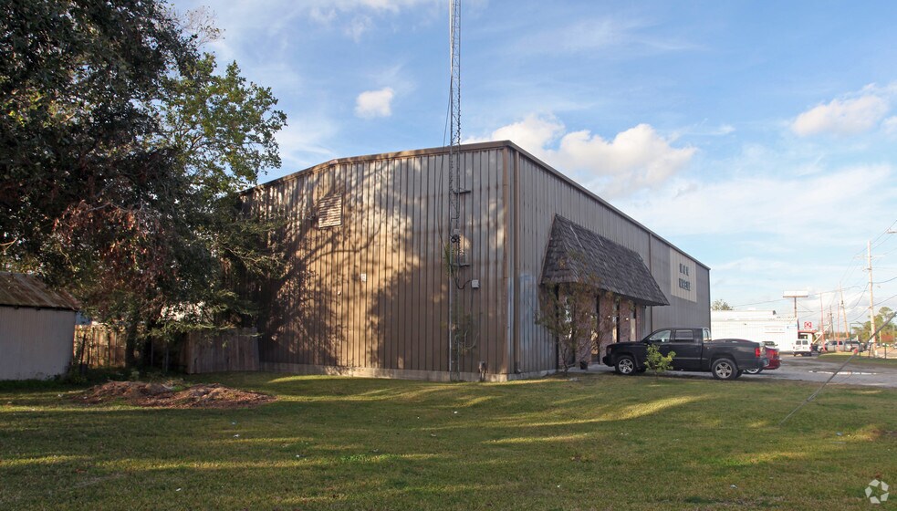 9218 Hwy 23, Belle Chasse, LA à louer - Photo principale – Image 1 sur 1