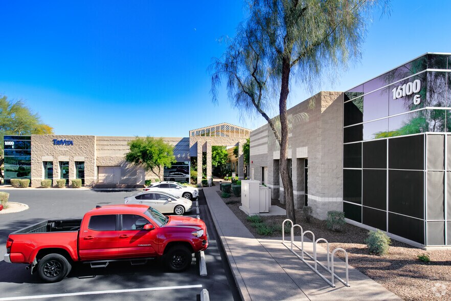15880 N Greenway-Hayden Loop, Scottsdale, AZ à louer - Photo principale – Image 1 sur 6
