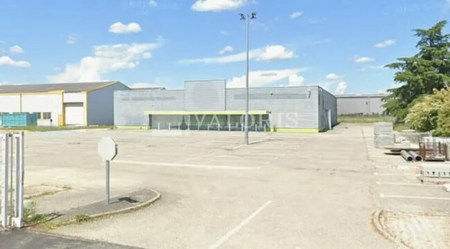 Plus de détails pour 33-35 Avenue Des Allobroges, Romans-sur-Isère - Local commercial à louer