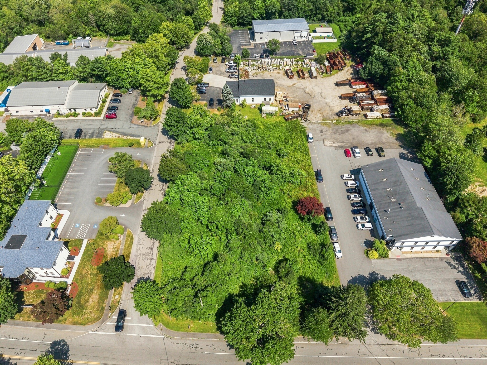 433 Faunce Corner Rd, Dartmouth, MA à vendre Photo de l’immeuble– Image 1 sur 14