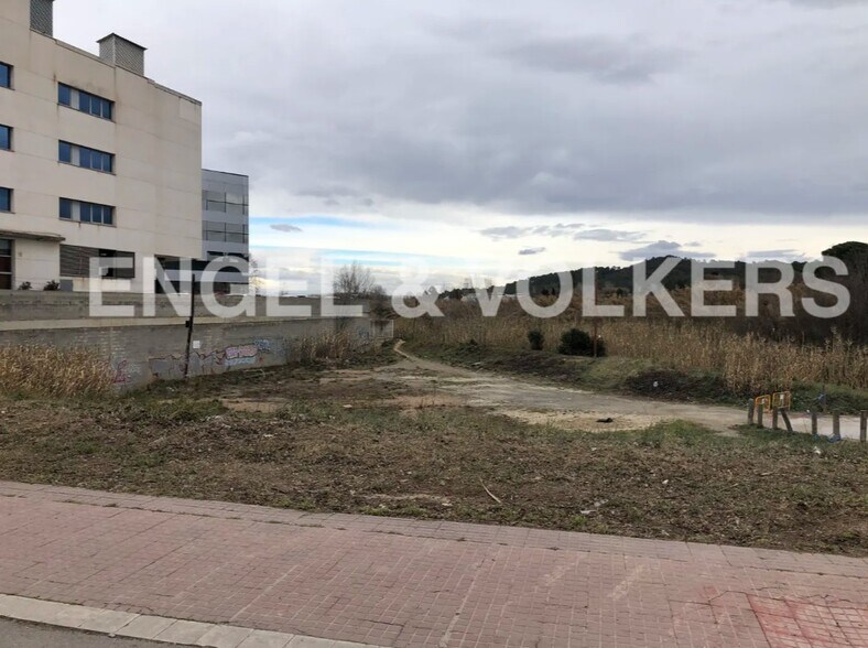 Terrain dans Sant Cugat del Vallès, Barcelona à vendre - Photo de l’immeuble – Image 2 sur 4