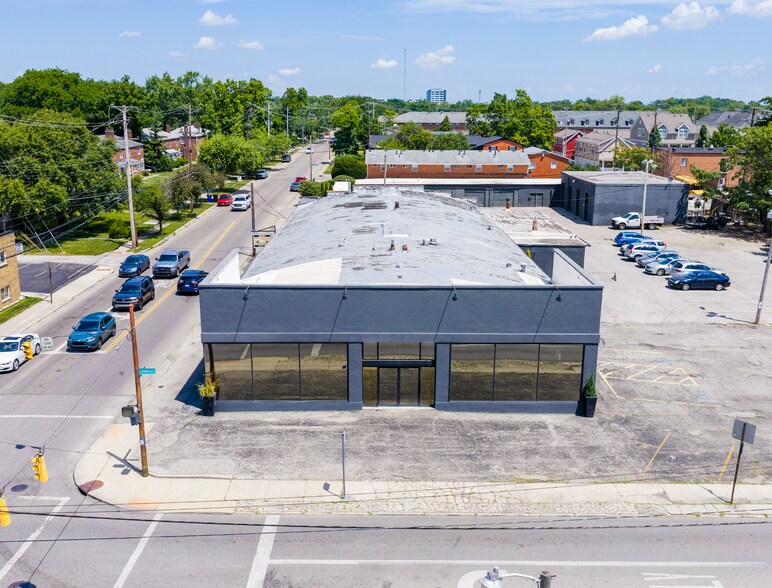1562 King Ave, Columbus, OH à louer - Photo de l’immeuble – Image 1 sur 5