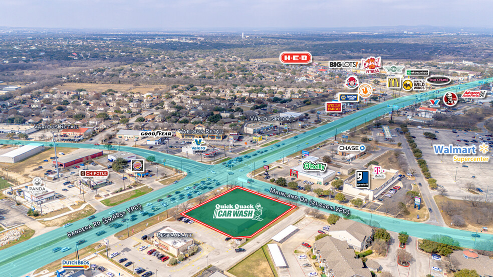 7998 Bandera Rd, San Antonio, TX à vendre - Photo de l’immeuble – Image 2 sur 6