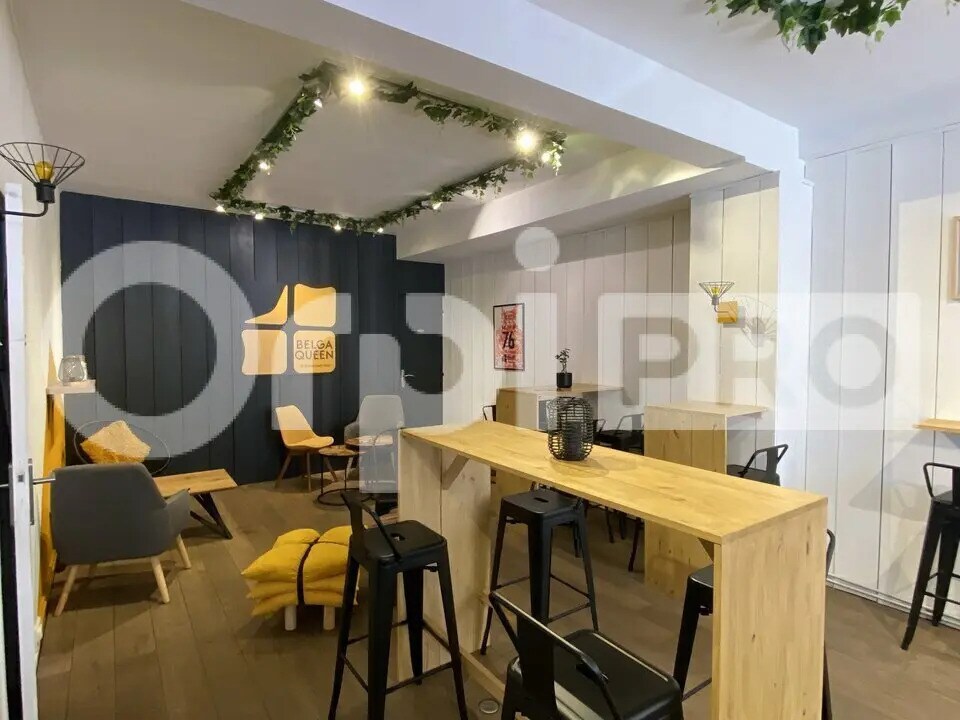 Local commercial dans Le Havre à louer Photo de l’immeuble– Image 1 sur 7