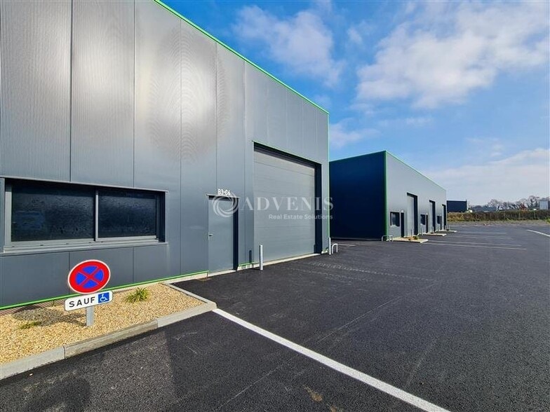 Local d'activités dans Pédernec à vendre - Photo de l’immeuble – Image 2 sur 6