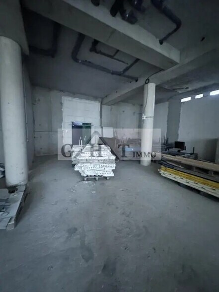 Industriel/Logistique dans Ivry-sur-Seine à louer - Photo de l’immeuble – Image 2 sur 5