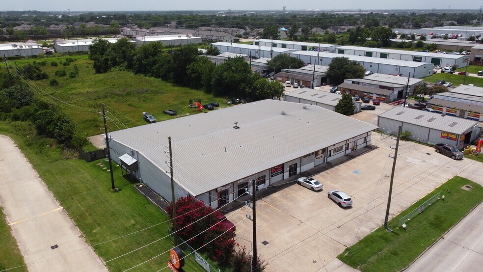 18025 W Little York Rd, Katy, TX à vendre - Photo de l’immeuble – Image 2 sur 33