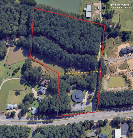 4325 Tryon Rd, Raleigh, NC à vendre - Photo de l’immeuble – Image 1 sur 5