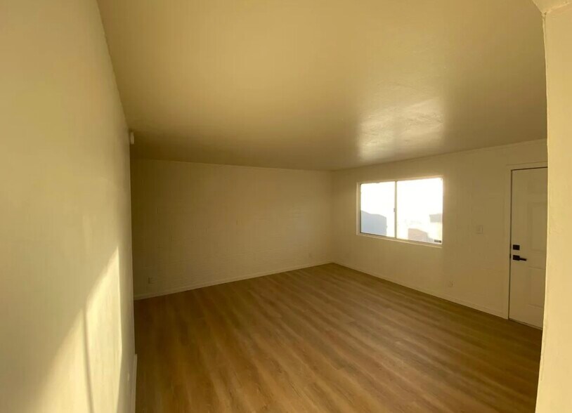 704 W 11th St, Casa Grande, AZ à vendre - Photo de l’immeuble – Image 3 sur 9