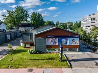 Plus de détails pour 45 Av Saint-Laurent, Louiseville, QC - Local commercial à vendre