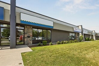 131 Sheldon Dr, Cambridge, ON à louer Photo de l’immeuble– Image 1 sur 7