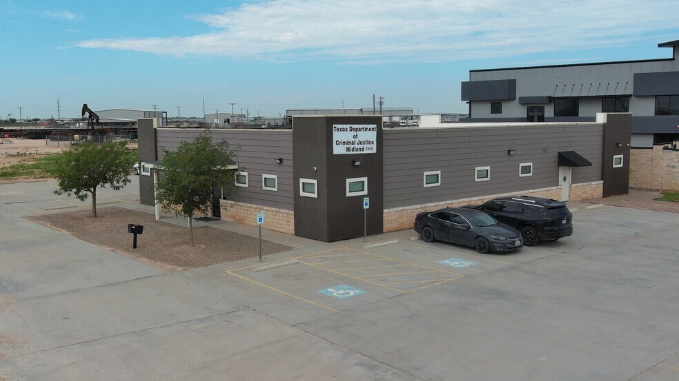 3900 TX-158, Midland, TX à louer - Photo de l’immeuble – Image 3 sur 38