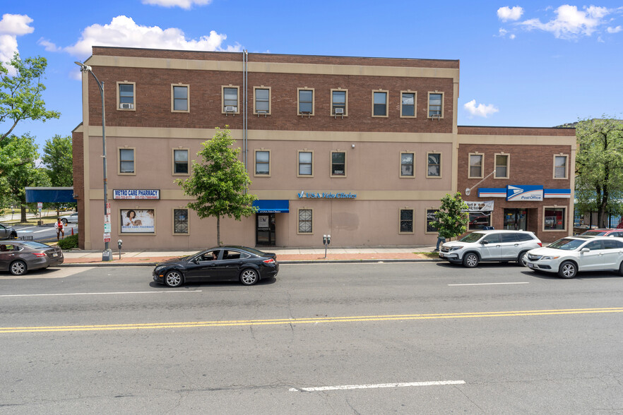 6323 Georgia Ave NW, Washington, DC à vendre - Photo de l’immeuble – Image 2 sur 10