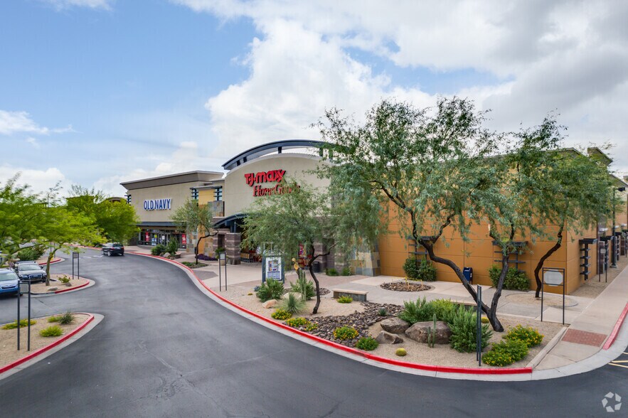 2501 W Happy Valley Rd, Phoenix, AZ à louer - Photo de l’immeuble – Image 3 sur 33