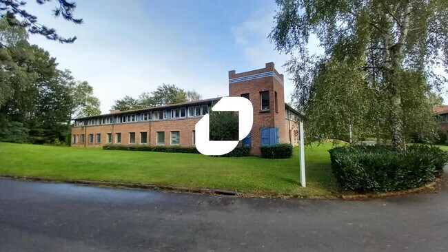 Plus de détails pour Bureau à louer