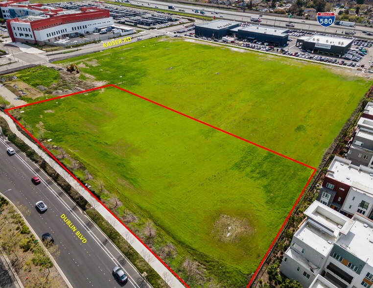Dublin Blvd @ Kaiser Rd, Dublin, CA à vendre - Aérien – Image 3 sur 8