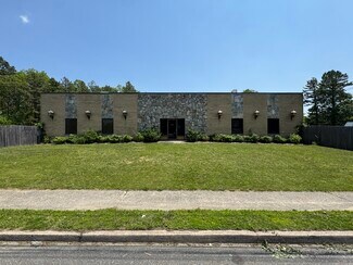 Plus de détails pour 245 Middle Island Rd, Medford, NY - Industriel/Logistique à louer