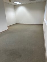 2130-2162 Ringwood Ave, San Jose, CA à louer Photo intérieure– Image 2 sur 8