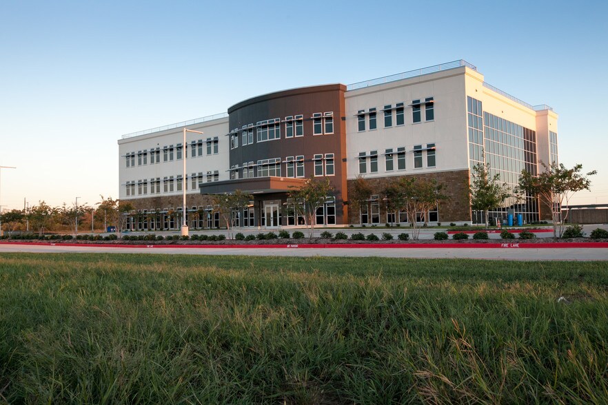 23510 Kingsland Blvd, Katy, TX à louer - Photo principale – Image 1 sur 5