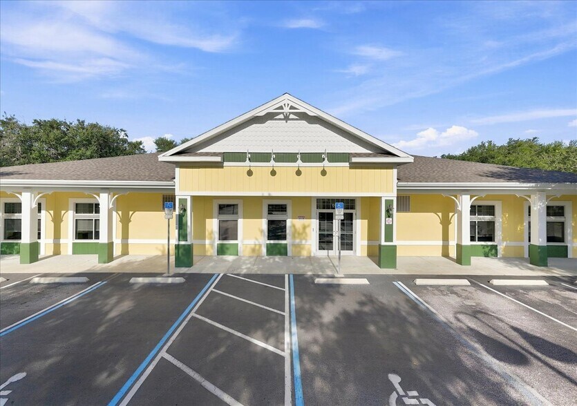 191 Endicott Way, Deland, FL à vendre - Photo de l’immeuble – Image 1 sur 29