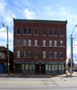 Plus de détails pour 162 Court St, Binghamton, NY - Logement à vendre