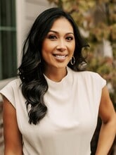 Stephanie Talyat