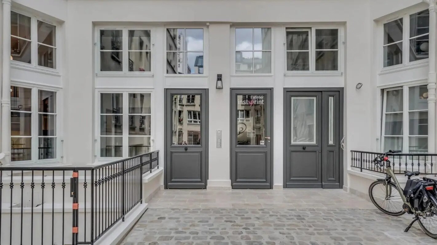 236 Rue Du Faubourg Saint-Martin, Paris à vendre Photo de l’immeuble– Image 1 sur 1