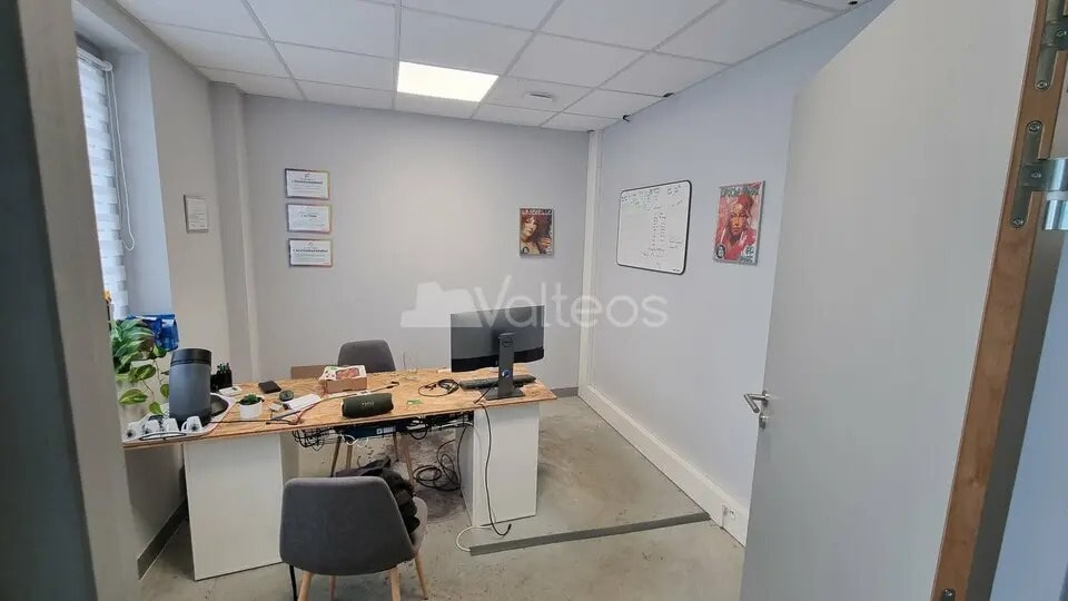 Local d’activités dans Escalquens à louer - Photo de l’immeuble – Image 3 sur 4
