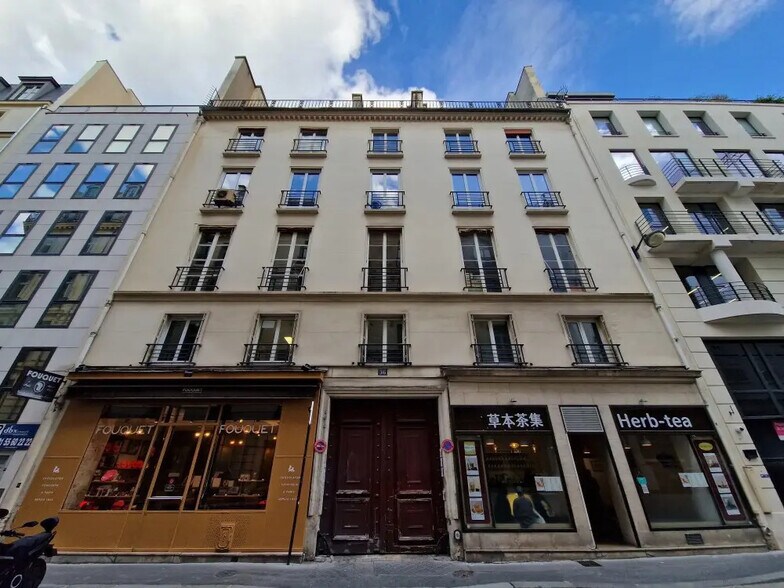 36 Rue Laffitte, Paris à louer - Photo de l’immeuble – Image 1 sur 10