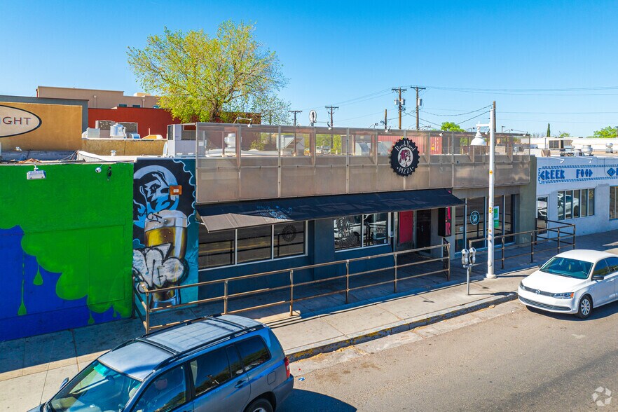 2216 Central Ave SE, Albuquerque, NM à vendre - Photo principale – Image 1 sur 13