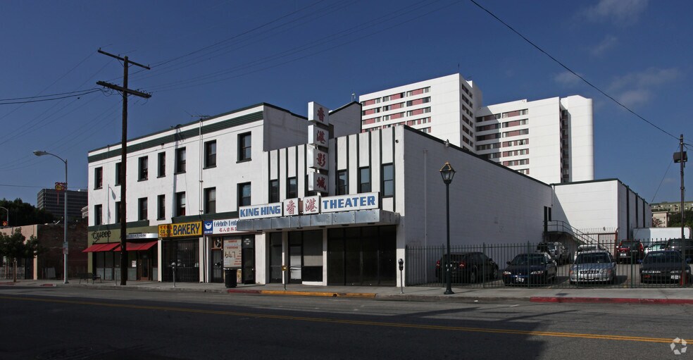 643-647 N Spring St, Los Angeles, CA à vendre - Photo de l’immeuble – Image 2 sur 6