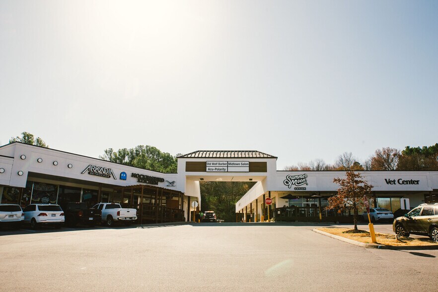 1320-1554 N College Ave, Fayetteville, AR à louer - Photo principale – Image 1 sur 17