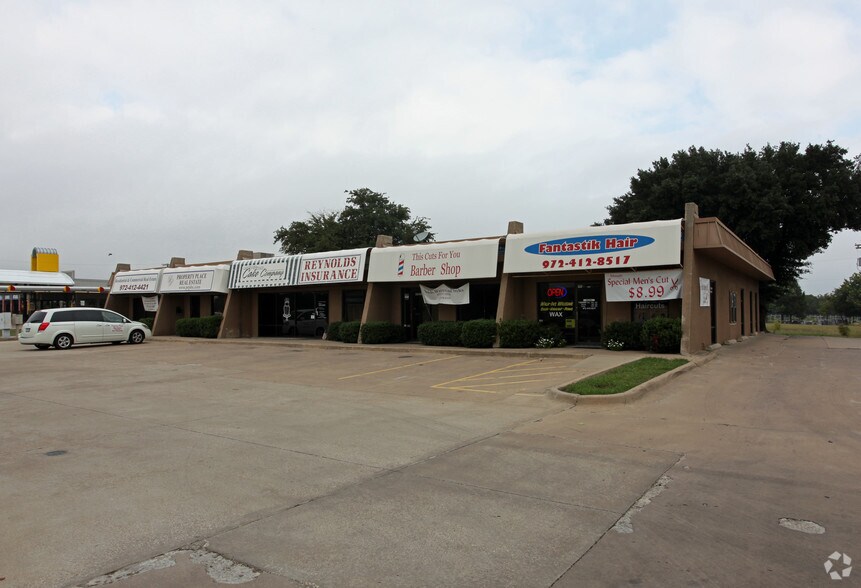 5321 Lakeview Pky, Rowlett, TX à louer - Photo principale – Image 1 sur 4