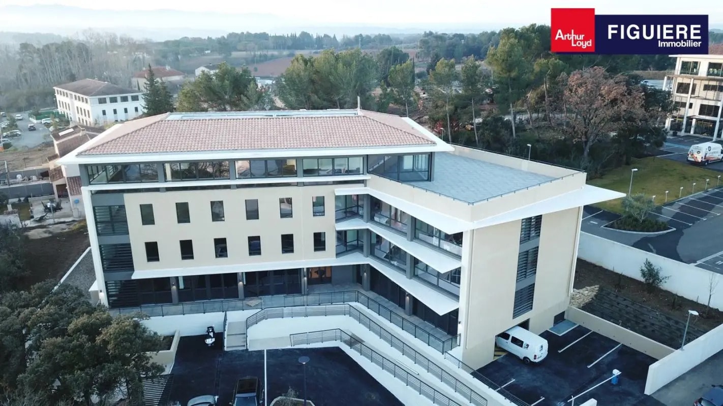 70 Rue De La Tramontane, Aix-en-Provence à louer Aérien– Image 1 sur 3