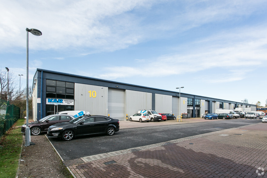 Tewkesbury Rd, Cheltenham à louer - Photo principale – Image 1 sur 7
