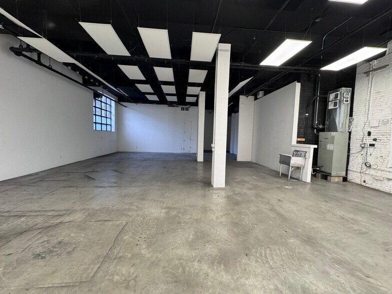 486 Hart St, Brooklyn, NY à louer - Photo de l’immeuble – Image 3 sur 8