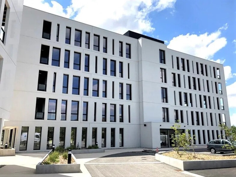 Bureau dans Toulouse à louer - Photo de l’immeuble – Image 1 sur 14