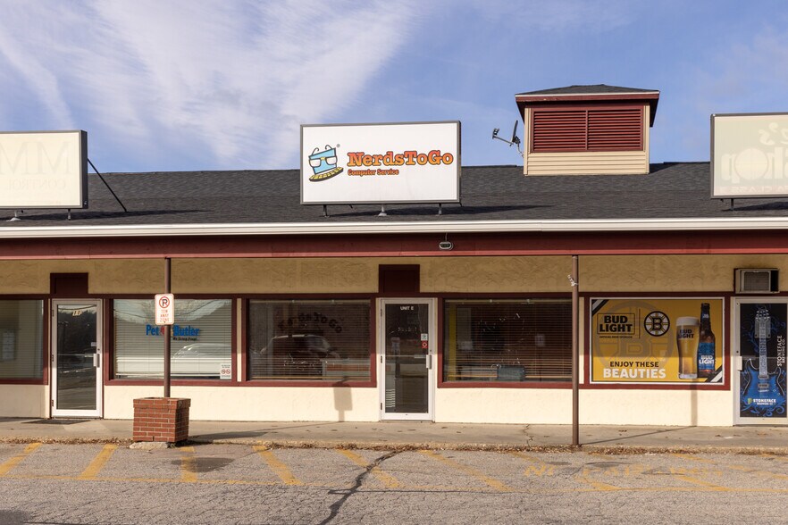 11 Tracy Ln, Hudson, NH à vendre - Photo de l’immeuble – Image 2 sur 15