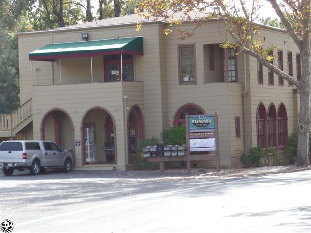 19043 Standard Rd, Sonora, CA à louer - Photo de l’immeuble – Image 2 sur 4