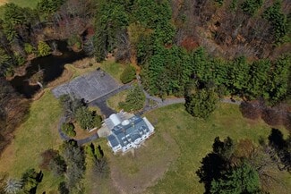Plus de détails pour 2255 Ballston Ave, Saratoga Springs, NY - Local commercial à vendre