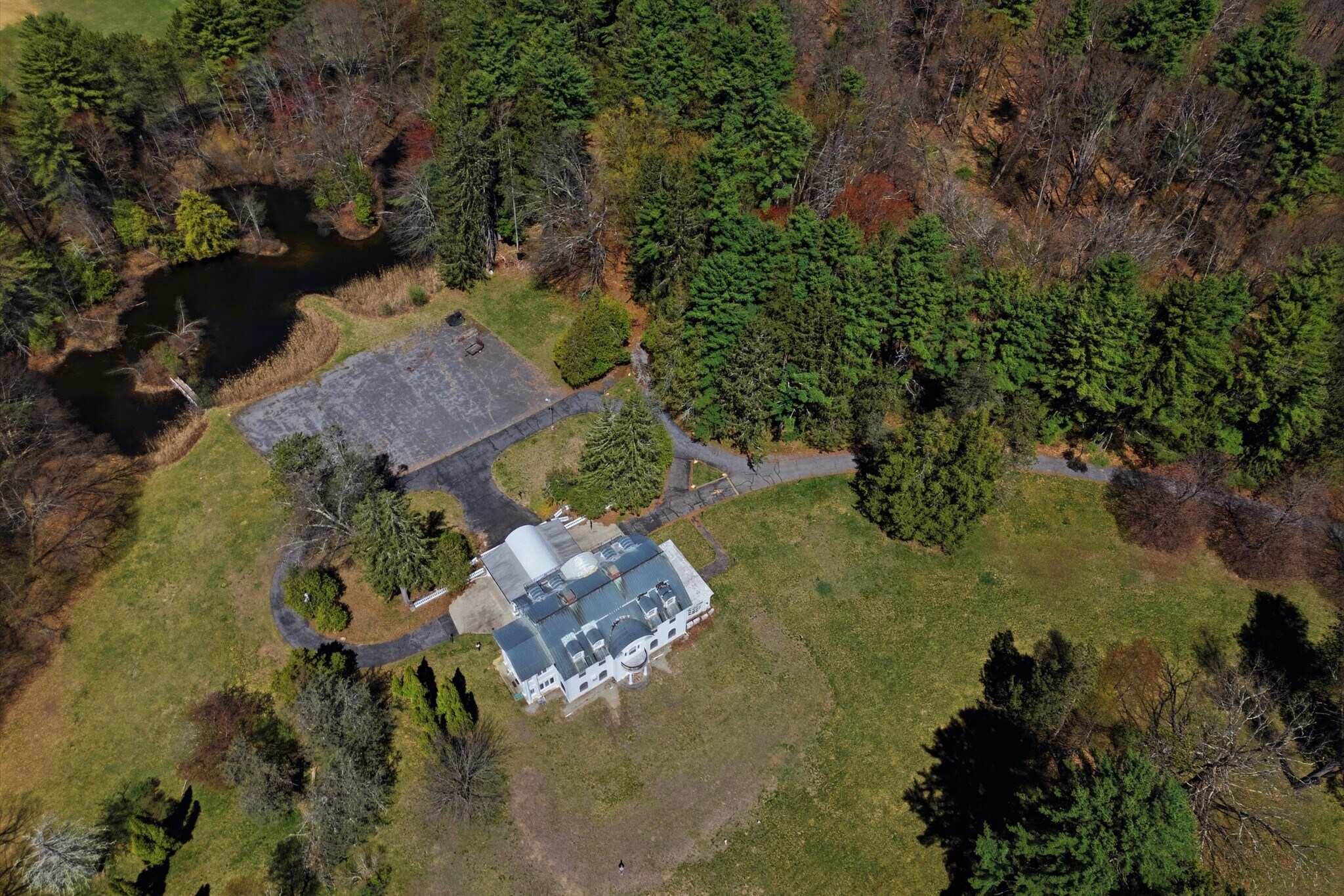 2255 Ballston Ave, Saratoga Springs, NY à vendre Photo principale– Image 1 sur 67