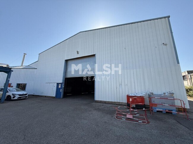 Plus de détails pour Avenue Karl Marx, Vaulx-en-Velin - Local d'activités, Industriel/Logistique à louer