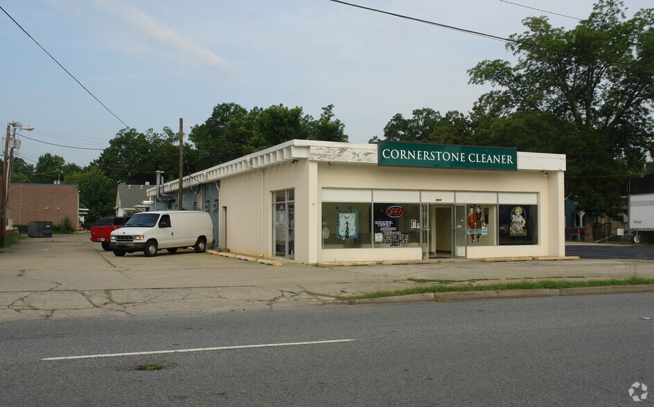 1013 Oakland Ave, Rock Hill, SC à vendre - Photo principale – Image 1 sur 2