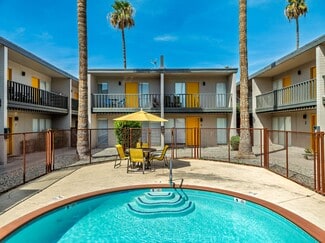 Plus de détails pour 1815 W Tuckey Ln, Phoenix, AZ - Logement à vendre