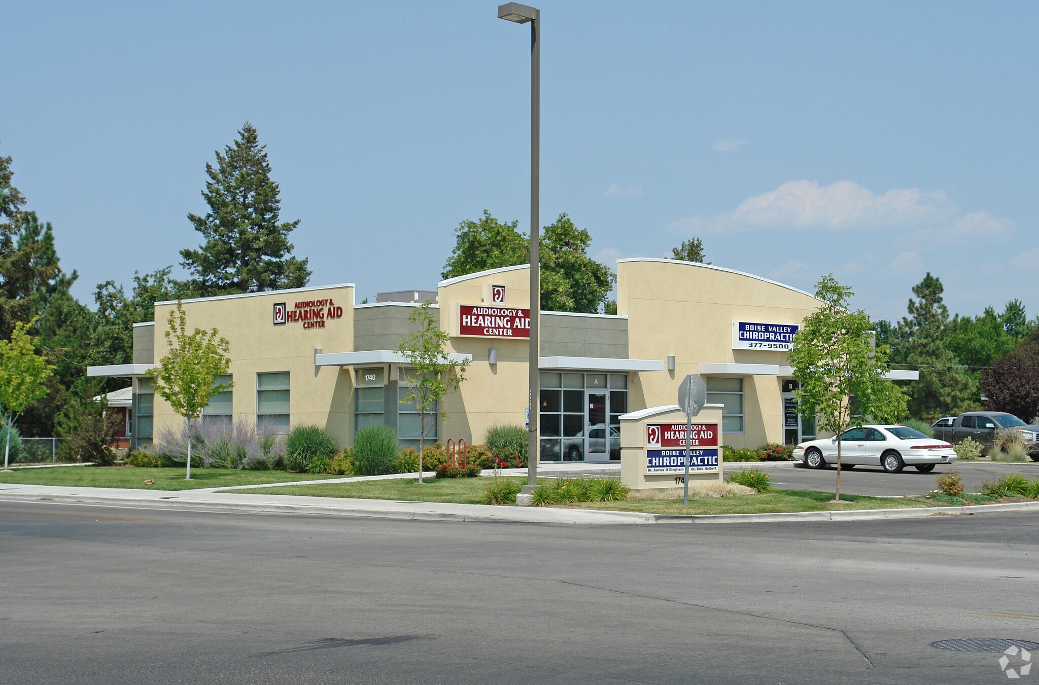 1740 N Milwaukee St, Boise, ID à vendre Photo de l’immeuble– Image 1 sur 9