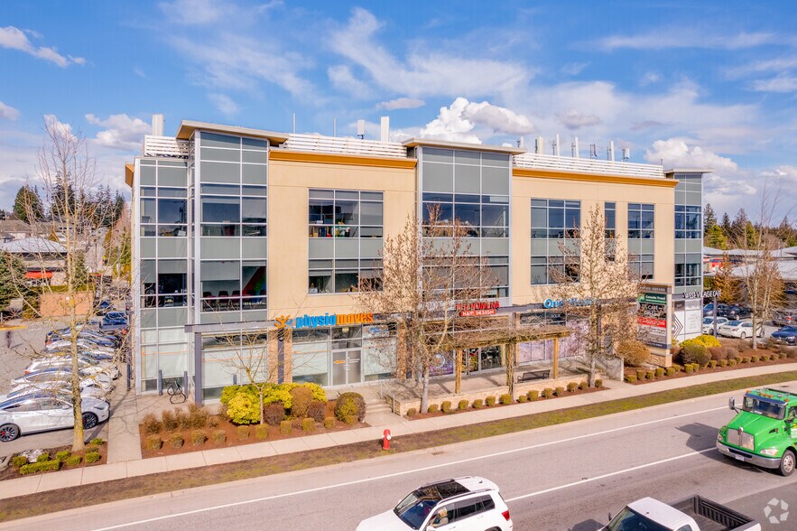 5620 152nd St, Surrey, BC à louer - Photo de l’immeuble – Image 1 sur 10