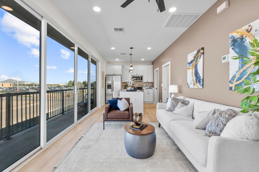 1405 14TH st, Phoenix, AZ à vendre - Photo principale – Image 1 sur 12