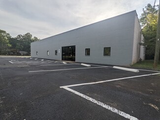 Plus de détails pour 930 S Graham-hopedale Rd, Graham, NC - Local d'activités à louer